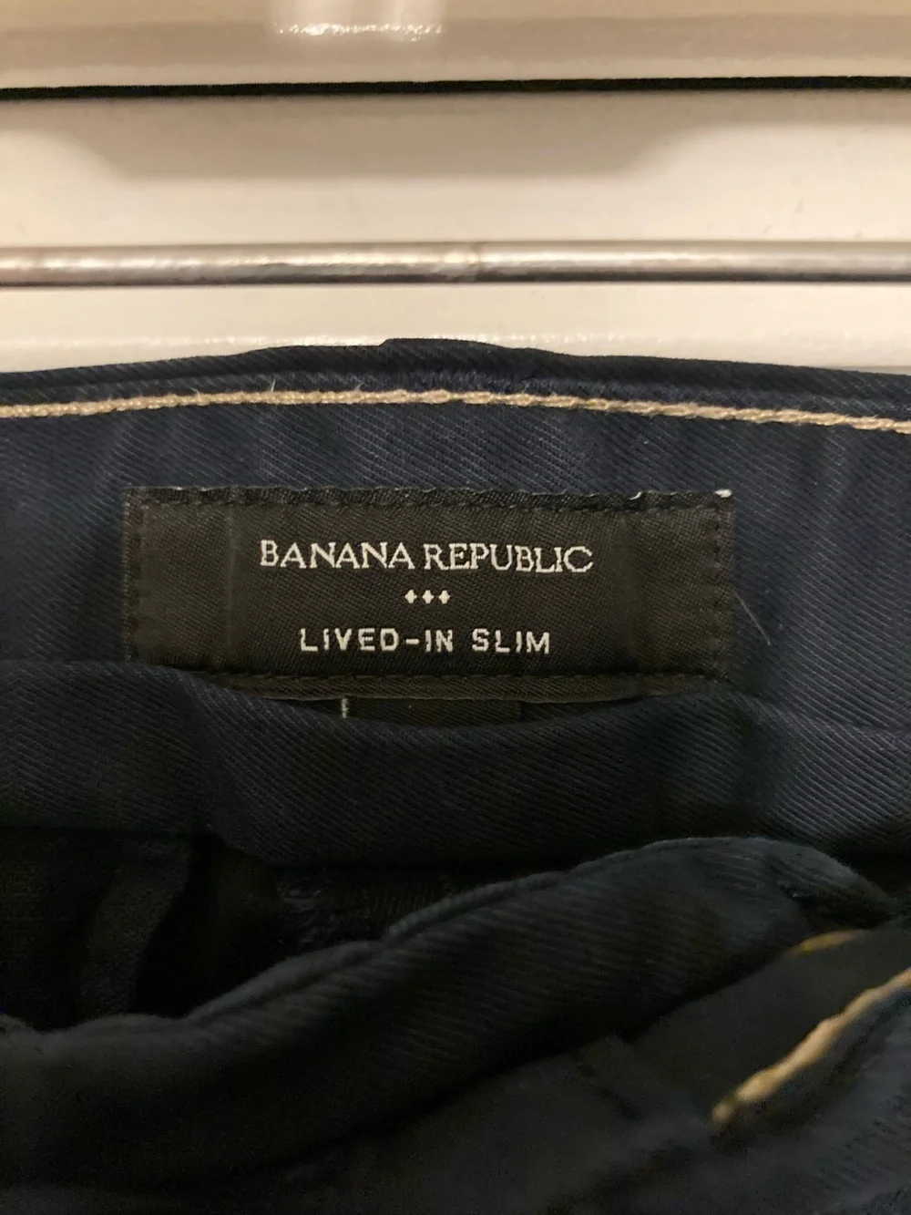 Banana Republic Navy Blue Men's Lived-In Slim Chinos - Size 32 X 30